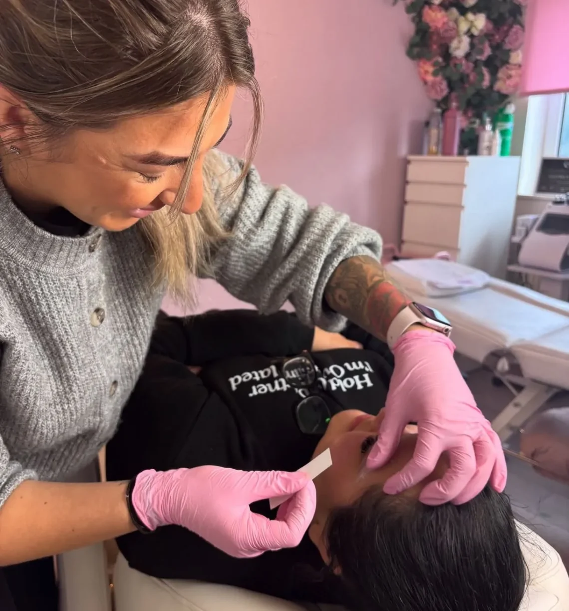How Long Does an Eyebrow Tattoo Course Take